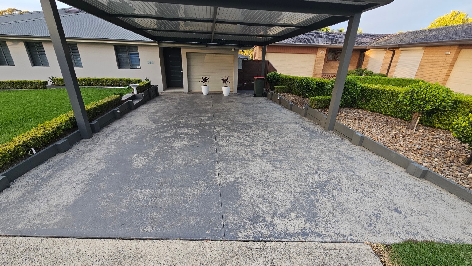 Second driveway before treatment